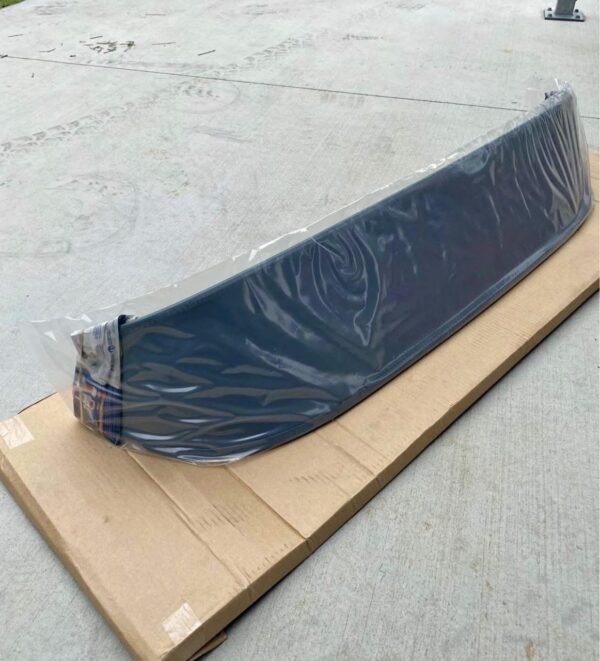 IMG-20250920-WA0141 NP300 Sun visor