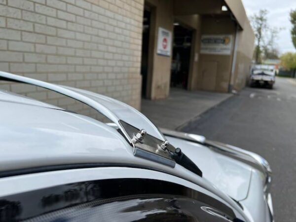IMG-20250923-WA0043 Toyota Hilux 04/2005-09/2015 Solid Windscreen Sunvisor
