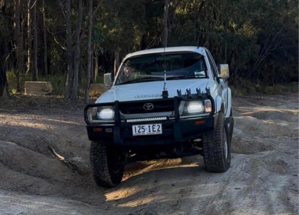 Extra Cab Hilux Sunvisor